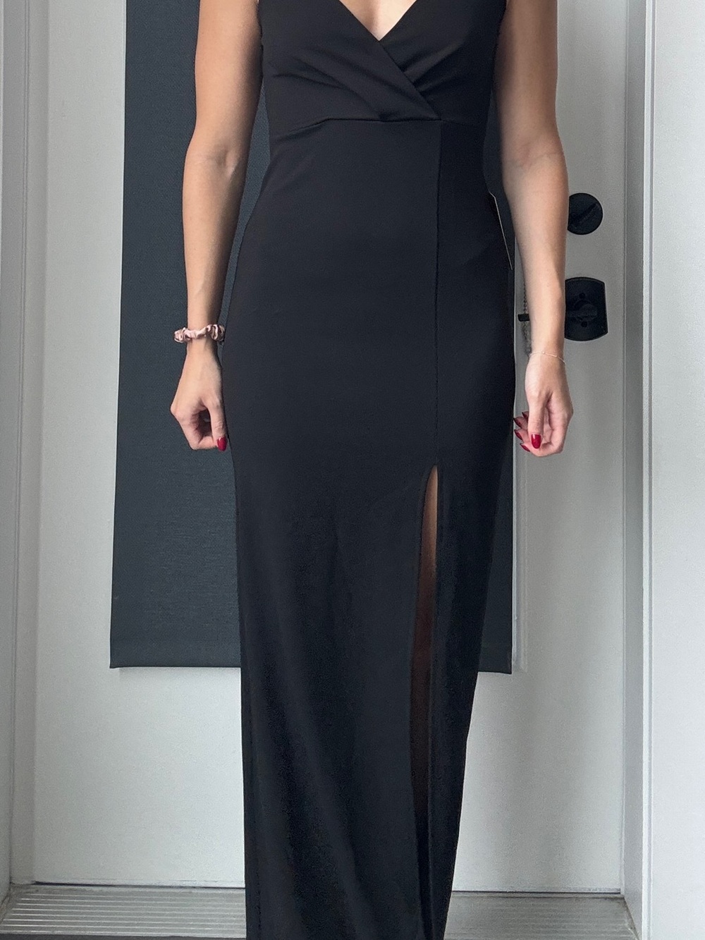 Lulu's Black V-Neck Sleeveless Maxi Dress with Side Slit